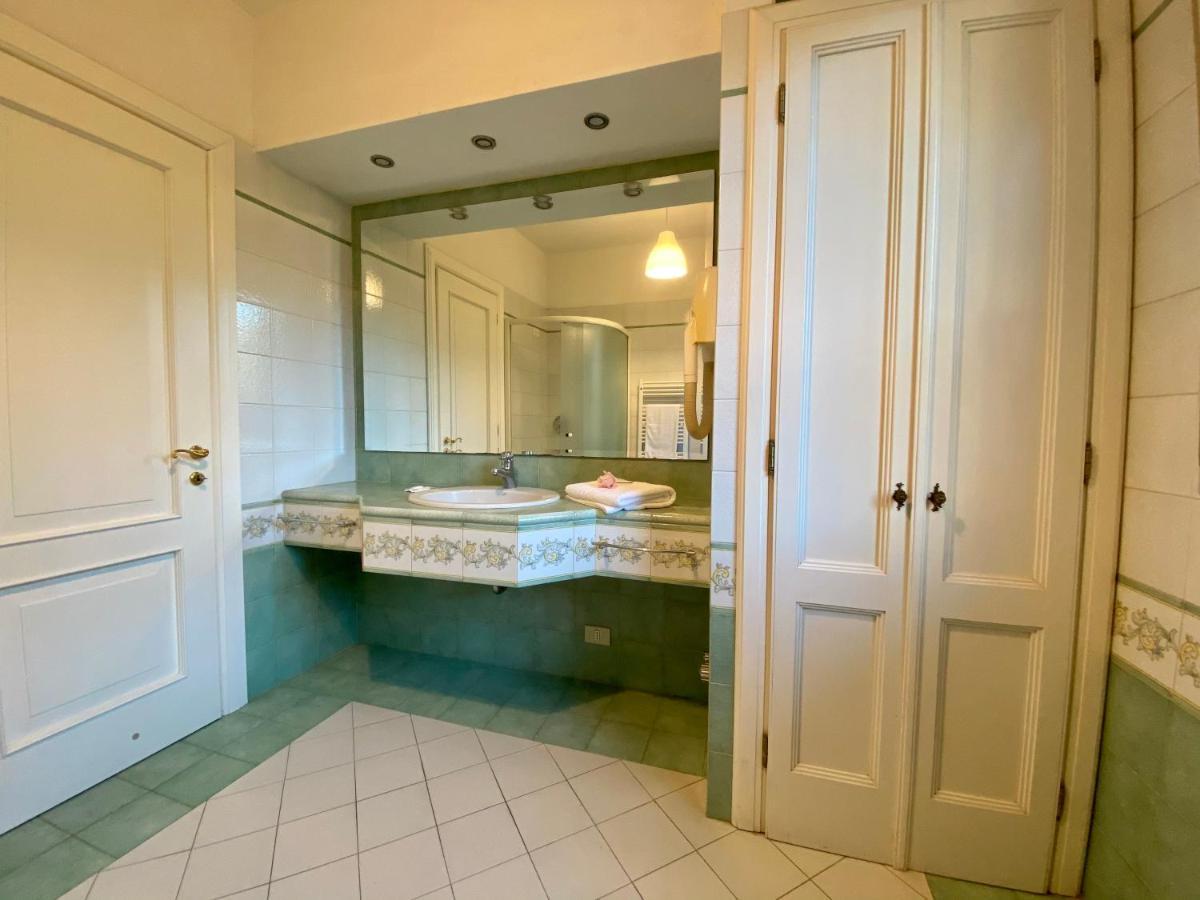 Villa Alda Suites & Rooms Cervia Eksteriør billede