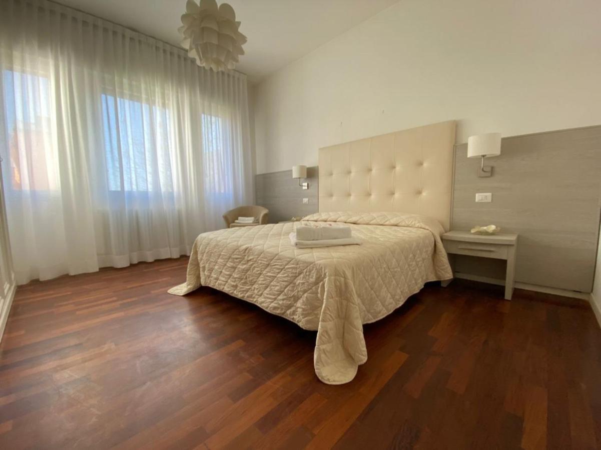 Villa Alda Suites & Rooms Cervia Eksteriør billede