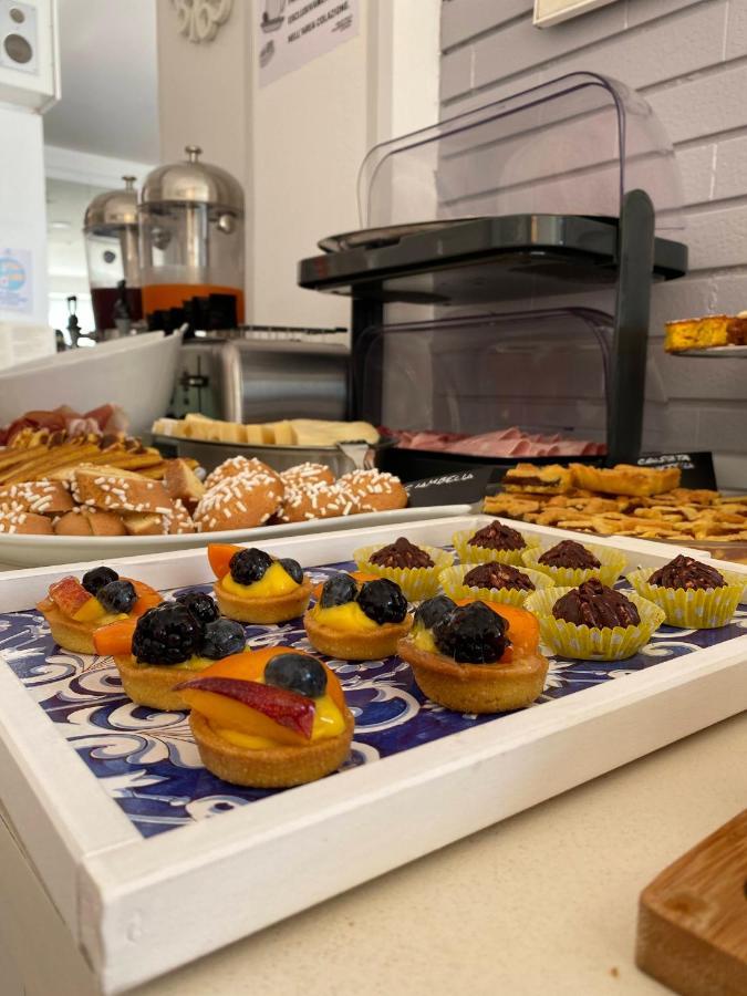 Villa Alda Suites & Rooms Cervia Eksteriør billede